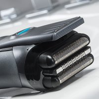 Braun德国博朗3系3020电动剃须刀(黑色)与博朗