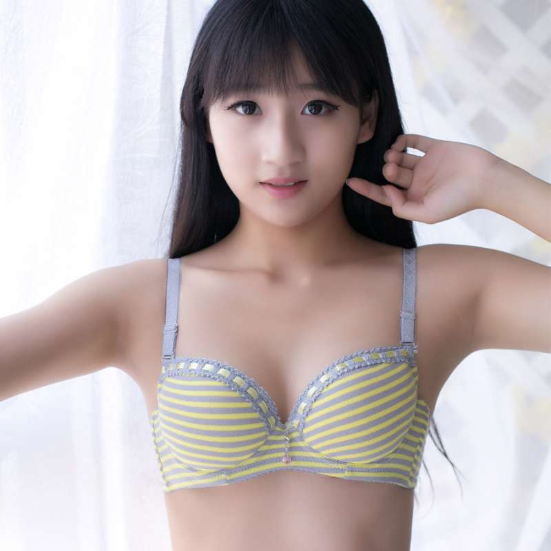 妮芬系列】珍妮芬 可爱少女调整型发育<em>文胸</em>聚