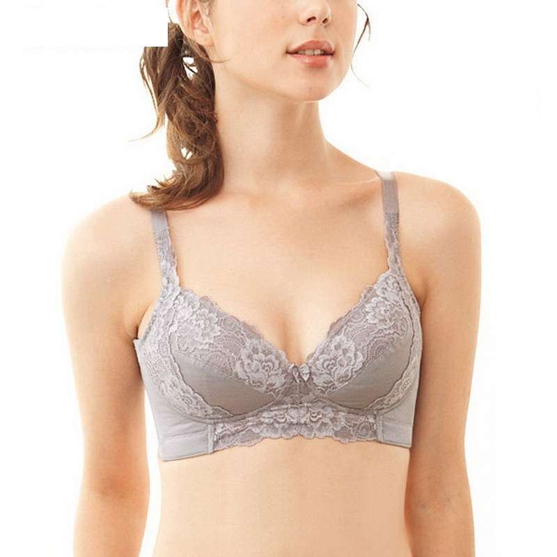 <em>日本刺绣</em>蕾丝美背<em>文胸</em>调整内衣全
