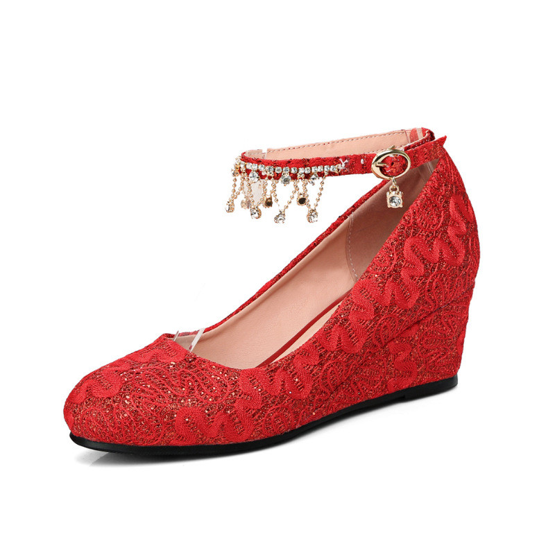 春季单鞋坡跟婚鞋孕妇红色新娘鞋中式婚礼鞋白