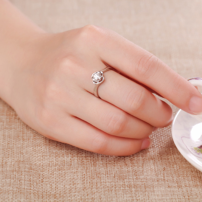 宝亨达 铂金女士钻戒 白金女款钻石戒指 pt950女款戒指 0.18克拉13号