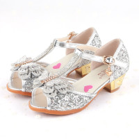 麦宝创玩(imybao)儿童凉鞋和凯蒂猫儿童滑滑梯