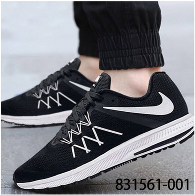 Nike耐克男鞋2017 Zoom气垫运动鞋冬季轻便休