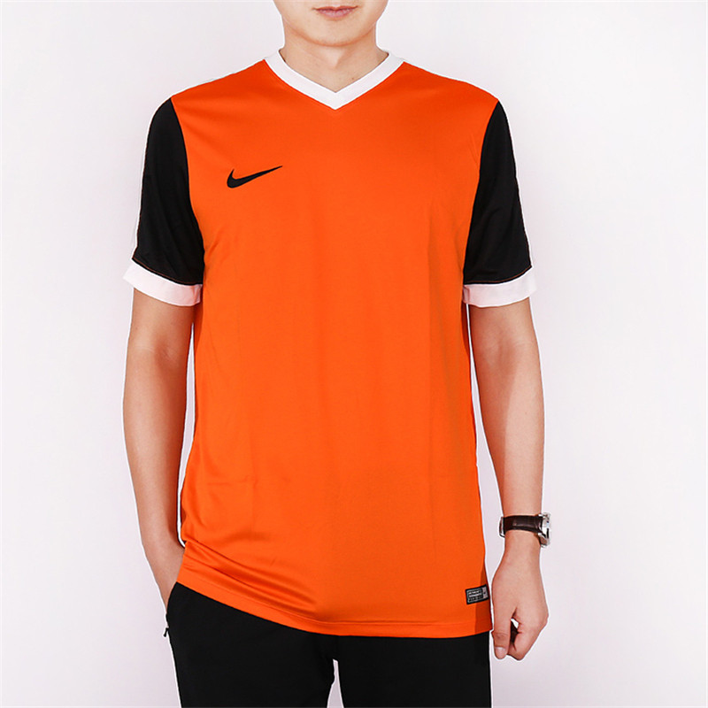 Nike\/耐克 男装 舒适透气训练足球服运动服短袖
