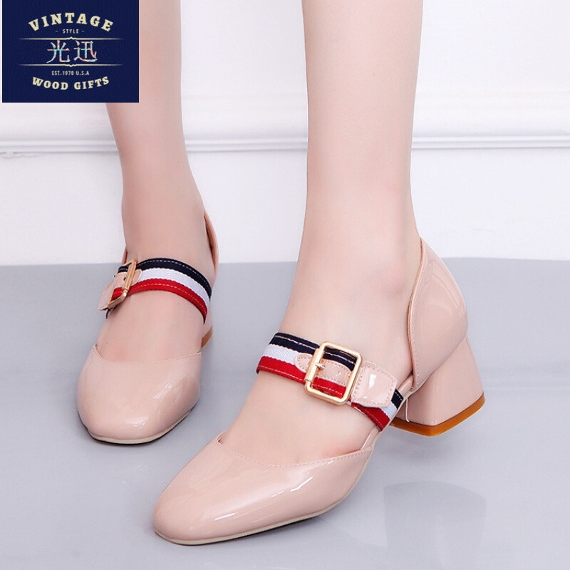 光迅方头奶奶鞋粗跟单鞋女鞋2017春新款复古