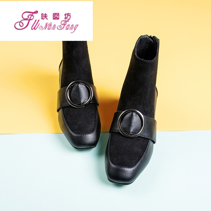 2017韩版新款皮带扣粗跟短靴方头马丁靴女英