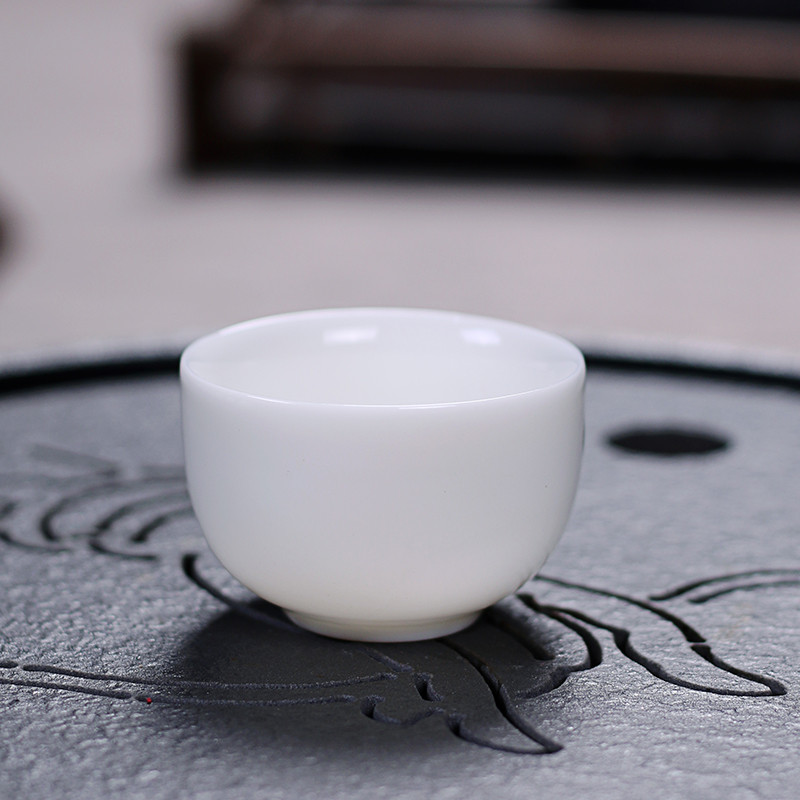 言本 德化白瓷茶杯 陶瓷功夫茶具品茗杯 羊脂玉瓷白瓷主人杯喝茶茶杯