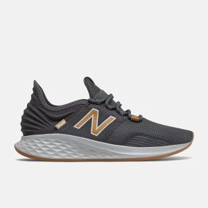 官方正品 新百伦(New Balance)Roav系列 男士透气网布缓震耐磨防滑夏日透气跑步鞋男 蓝色款MROAVCR