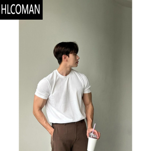 HLCOMAN王嘉尔同款男士收袖口t恤修身夏季穿搭小领口短袖正肩5分汗衫
