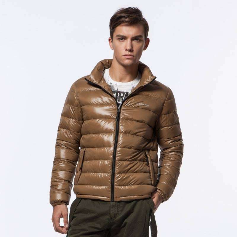 2012 秋冬新品 波司登 正品 羽绒服 男时尚轻薄短款 B120102112721(素雅卡其)165/84A(S)
