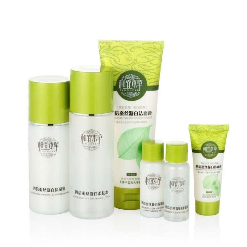 相宜本草四倍蚕丝3件套（洁面膏100g+柔肤水120ml+保湿乳100g+送四倍蚕丝凝白洁面膏15G+四倍蚕丝凝白柔肤水20ML+四倍蚕丝凝白保湿乳20G）