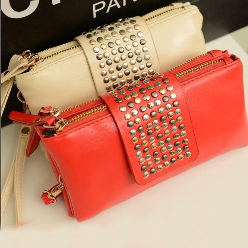薇思黛 2016新款 欧美风范手拿包零钱包女包铆钉包 红色