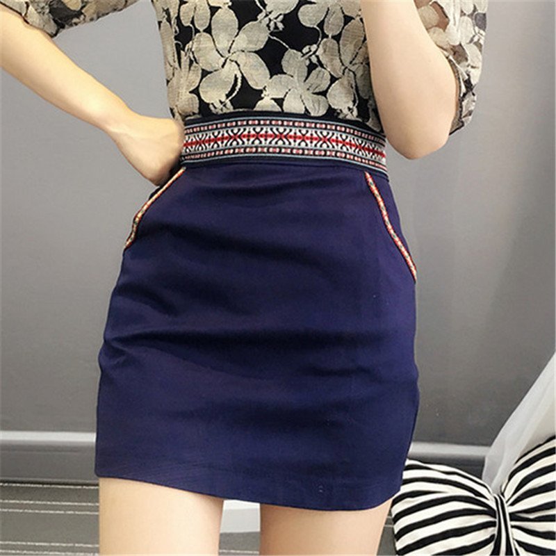 2016夏季新款韩版女裙刺绣半身裙包臀裙 L 蓝色