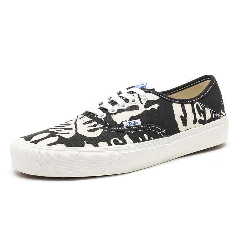 范斯Vans2017新款男鞋休闲鞋运动鞋运动休闲VN0A38BZN3B 黑色 42.5码