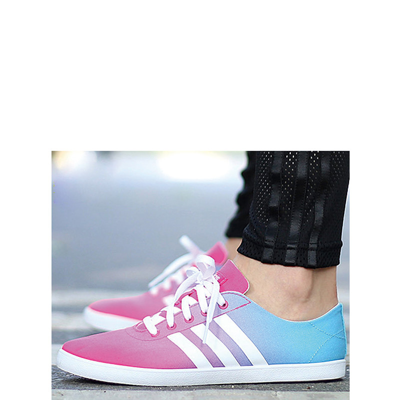 Adidas/阿迪达斯 女鞋 NEO 防滑耐磨低帮帆布透气运动休闲板鞋 F99463
