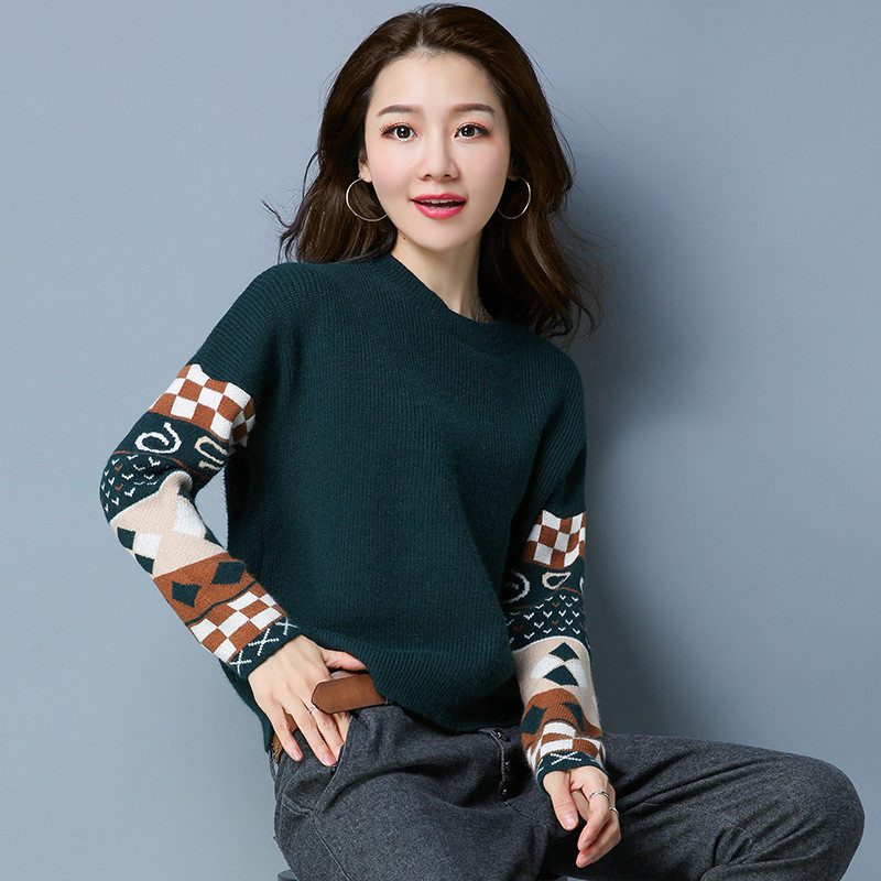 时尚潮款短款圆领拼色毛衣2017秋冬女装新品几何图案休闲针织上衣 M 军绿色