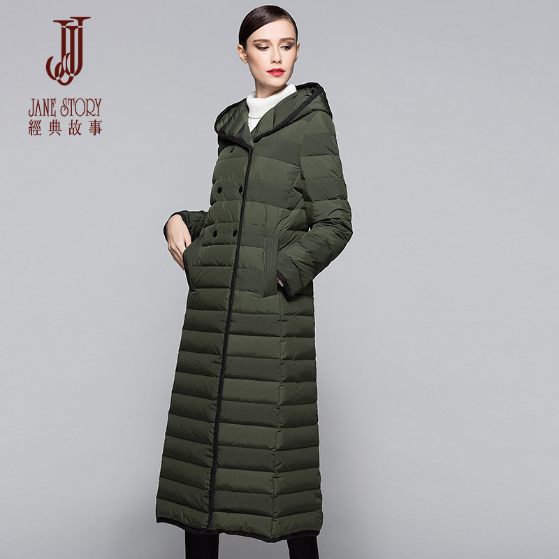 经典故事2017秋冬新款双排扣中长款羽绒服女过膝连帽纯色保暖外套 165/88A/L J01军绿