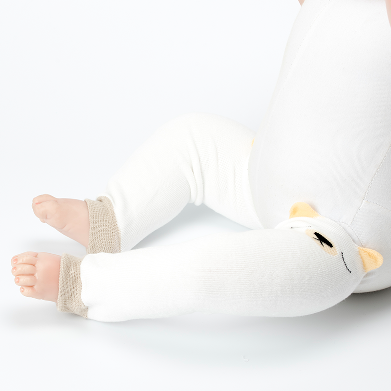 新款幼儿宝宝护腿袜套长袜子加厚加绒秋冬护膝婴儿长筒袜过膝松口 均码（适合0-4岁） 白色眯眼熊