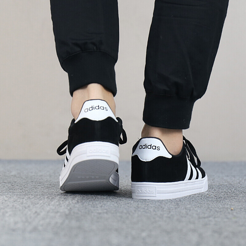 阿迪达斯NEO男鞋低帮透气耐磨休闲鞋板鞋-DB0273 默认颜色 42.5