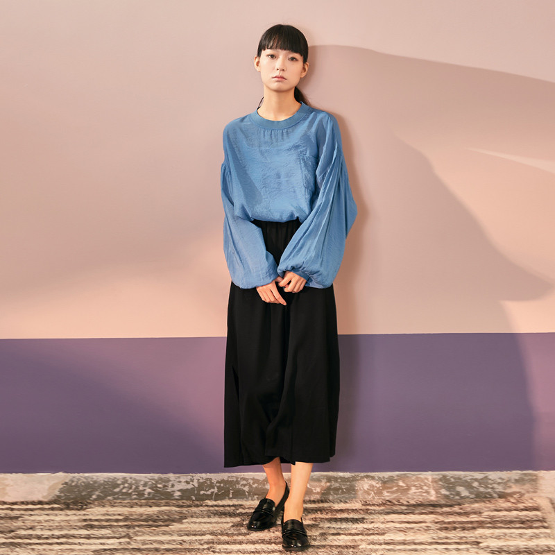 森宿Y灯笼袖衬衣春装2018新款文艺宽松薄透圆领衬衫女C8101009 S 冰晶蓝