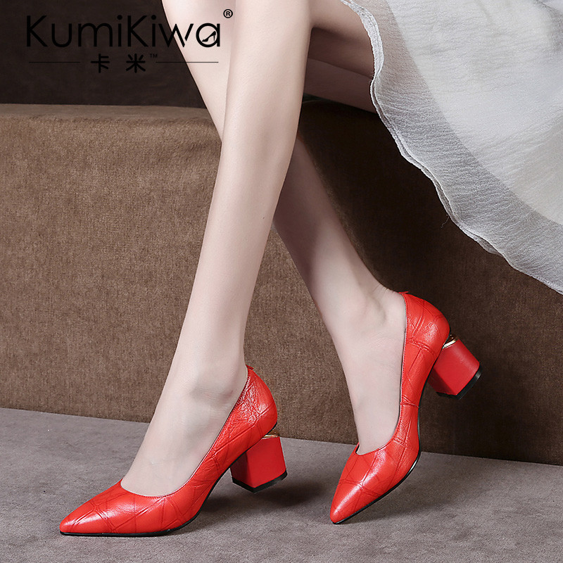 KumiKiwa卡米真皮羊皮红色尖头高跟鞋女粗跟包头6cm浅口单鞋压纹 红色 34
