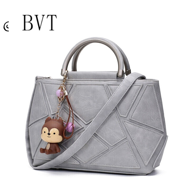 BVT女包新款韩版拼接单肩包时尚休闲斜挎包可爱松鼠挂饰包包女 灰色