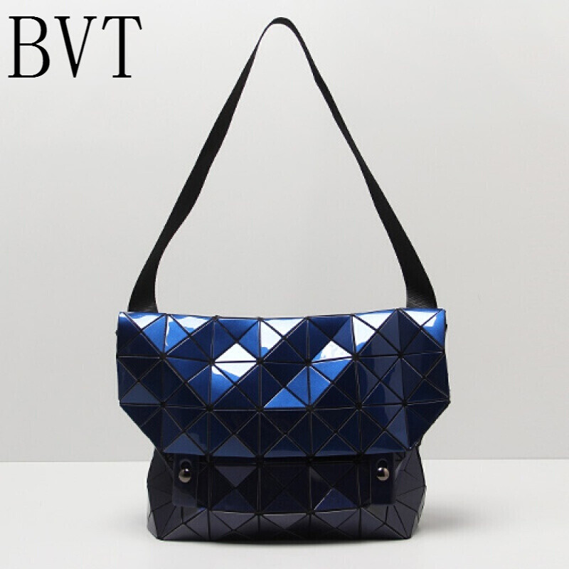 BVT新款韩版折叠菱格包几何镭射包包单肩包斜挎包时尚百搭女包 亮蓝