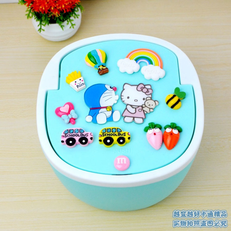 hellokitty桌面垃圾桶机器猫弹盖翻盖迷你按压式带盖办公室垃圾桶_25 kitty+机器猫款