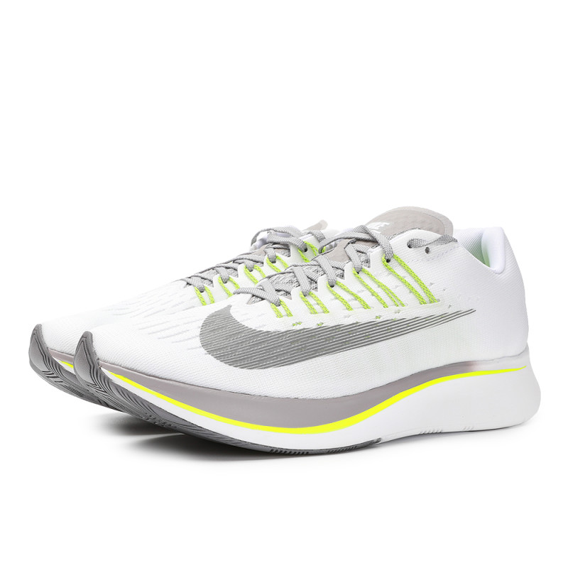Nike耐克2018年新款男子NIKE ZOOM FLY跑步鞋880848-101 白/枪灰黑/大气灰/荧光黄 39码