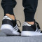 阿迪达斯（adidas）运动男女低帮网面轻便透气缓震耐磨休闲跑步鞋BB9774 BB9775（男） 4.5（37码）