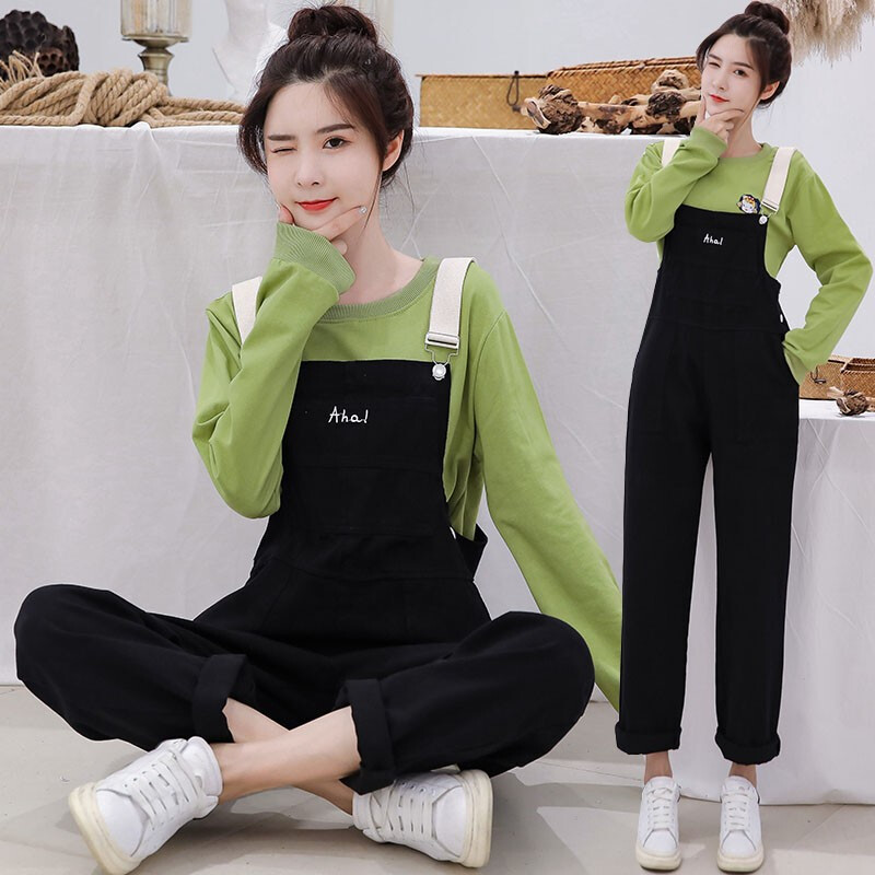 迪鲁奥（DILUAO)孕妇装2019秋冬新款牛仔工装背带裤韩版时尚套装加可爱娃娃头卫衣 绿色上衣+黑色背带裤 M