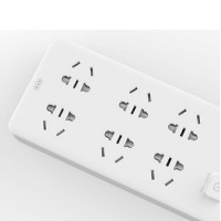 正泰(CHNT) 六联二极、三极移动式插座(带开关) 10A 250V～Sunrise 1-1260