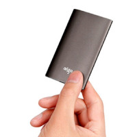 【精选】爱国者（aigo）S01移动硬盘 1T USB3.0 移动硬盘 固态(PSSD) 金属抗震防摔 名片大小