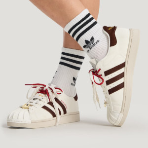 阿迪达斯 (adidas) 三叶草男女鞋新款经典贝壳头板鞋休闲鞋JQ3220 ZP