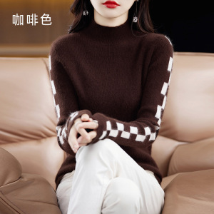 秋冬季新款貂绒衫女装半高领修身短款保暖拼色打底毛衣针织衫