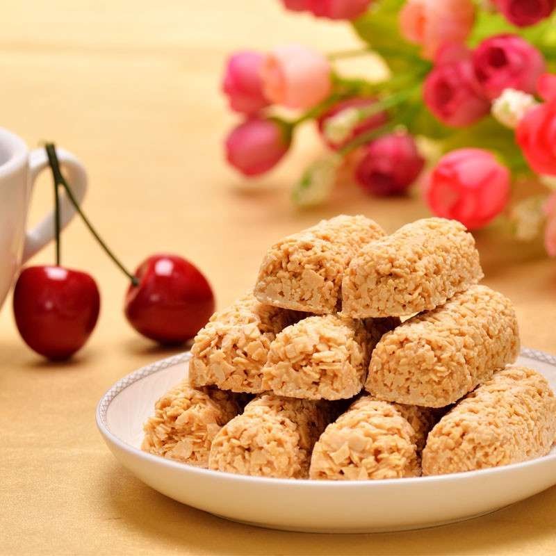 【良品铺子】燕麦巧克力 白巧克力糖果 粗粮休闲零食 220g