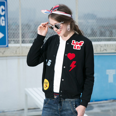 薇侣2017新品新款秋装外套女贴布绣花短外套