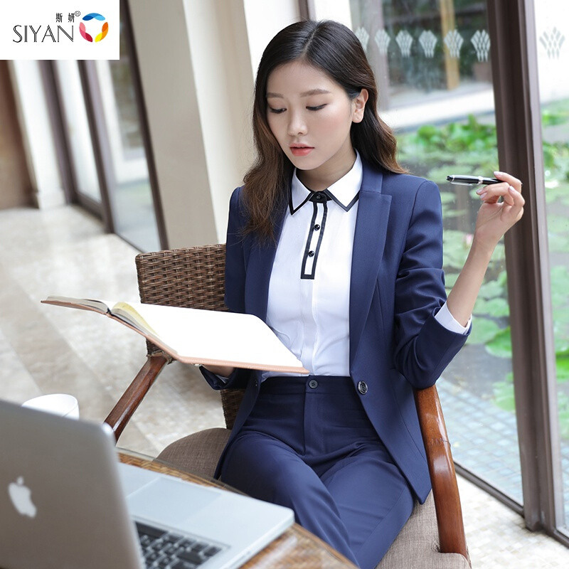 在保险公司上班怎么样 保险公司上班的女孩