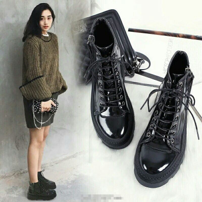 qma新款秋季厚底中跟马丁靴女系带机车靴英伦风粗跟圆头黑色漆皮短靴子潮定制