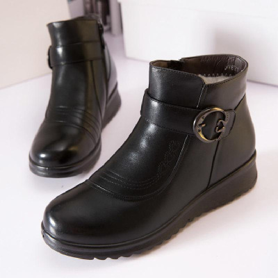 秋冬妈妈棉鞋中老年中年老人女鞋平底女靴加绒皮鞋棉靴子短靴