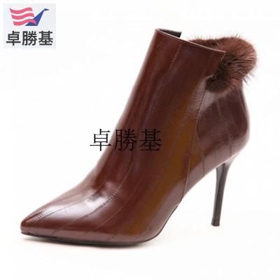 欧美秋冬漆皮石头纹毛毛短靴女新款细跟尖头高跟帅气骑士靴潮