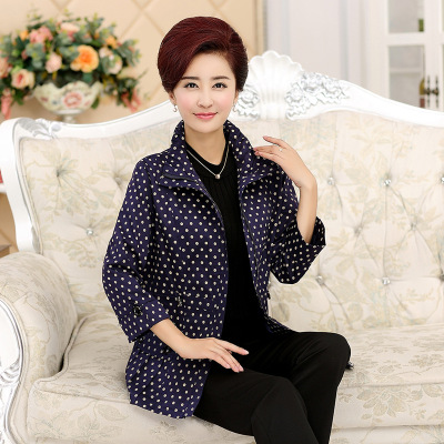 秋装外套女2017新款中老年女装短款风衣秋长袖圆点上衣40岁50