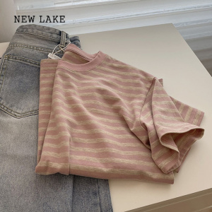 NEW LAKE紫色条纹短袖女夏季2024新款宽松纯棉正肩t恤独特设计感小众上衣